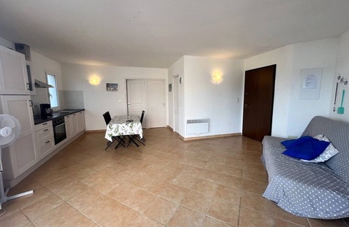 Favone Apartment | MORA APARTMENT - SEA VIEW - FAVONE-2*