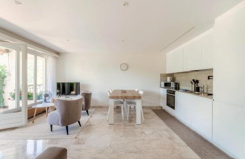 Morcote Apartment | Morcote Romance by Quokka 360 - flat with patio and communal pool