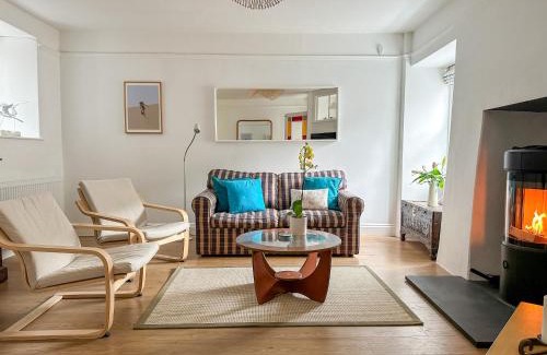 Cawsand House | Mordros Cawsand Cottage, Steps from the Beach