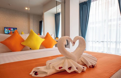 Patong Hotel | MORE Deluxe Exotic Room : Double or Twin at MORE Patong Hotel