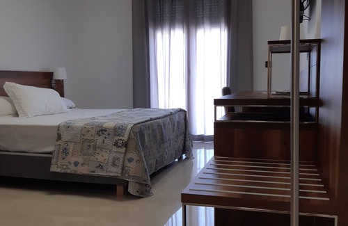 Posto Vecchio Hotel | Morello Beach Hotel