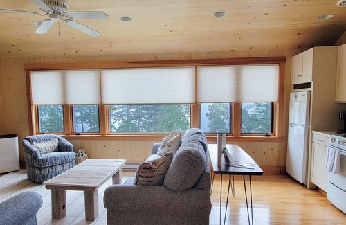 Boothbay Harbor House | Morning Sun | Spruce Point | 1 Bedroom | 1 Bathroom