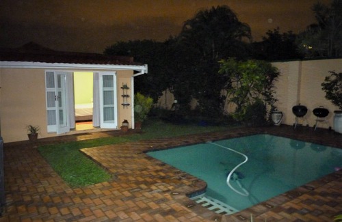 Morningside Cottage | Morningside, Durban - Peaceful Garden Cottage!