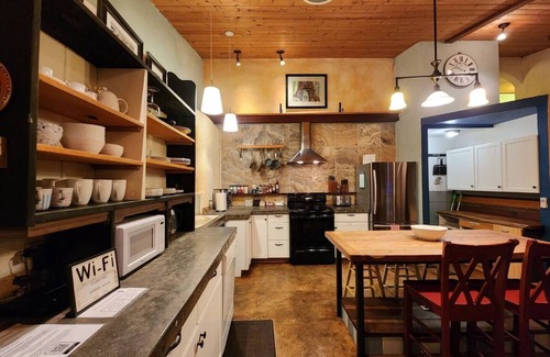 Mariposa House | Mossyrock Strawbale House - Near Yosemite & Townnn