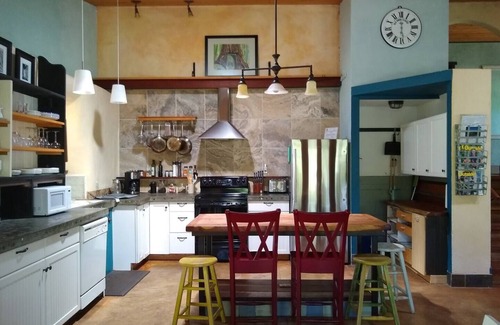 Mariposa House | Mossyrock Strawbale House - Near Yosemite & Townnn