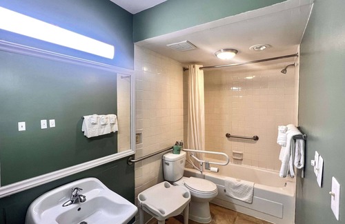 Culpeper Hotel | Motel 6 Culpeper, VA