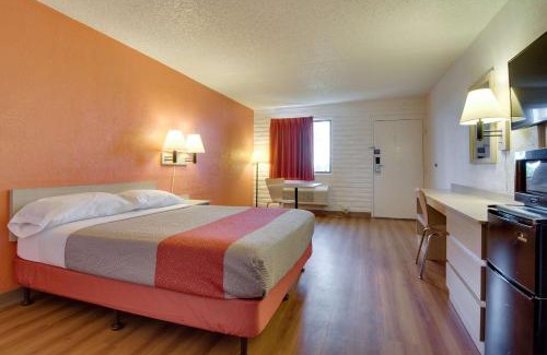 Casa Grande Hotel | Motel 6 Eloy Arizona Casa Grande