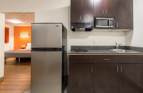 Wade Hampton Hotel | Motel 6 Greenville, SC