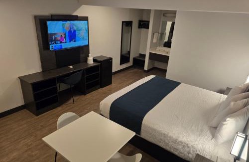 Westlake South Hotel | Motel 6 Los Angeles, CA - Downtown