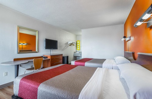 Mount Vernon Hotel | Motel 6 Mount Vernon, IL