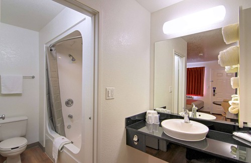 Fashion Square Hotel | Motel 6 Old town Scottsdale/Fashion Square