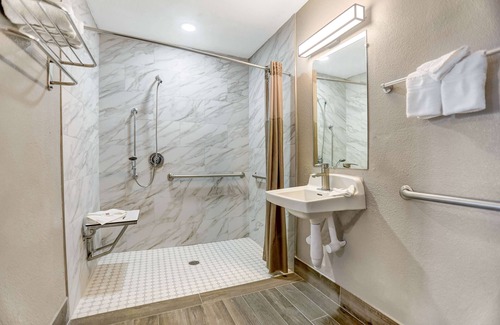 San Bernardino Hotel | Motel 6 San Bernardino, CA - South