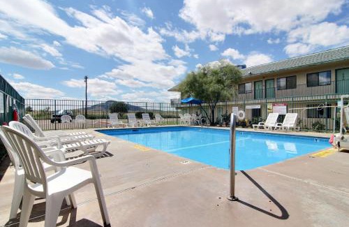 Tucumcari Hotel | Motel 6-Tucumcari, NM