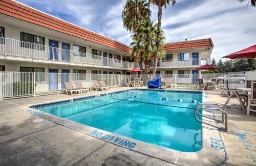 Nut Tree Hotel | Motel 6-Vacaville, CA