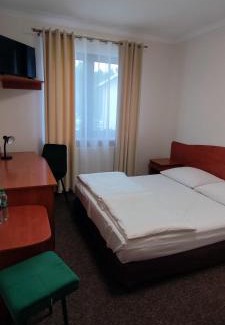 Lubrza Hotel | Motel Port 2000