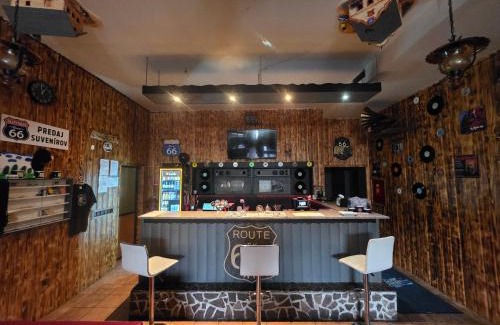 Podbrezova Hotel | Motel Route 66