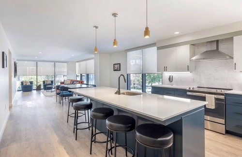 Edgehill Hotel | Motif on Nashville's Music Row