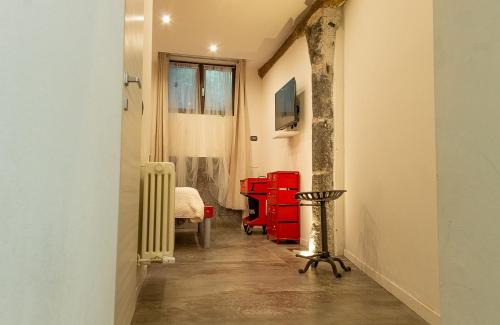 Mandello del Lario Apartment | Moto Guzzi Le Coccinelle Home