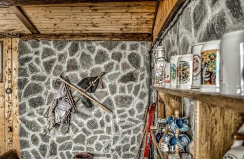 Cisnadioara House | MotoCamp Sibiu - only for bikers!