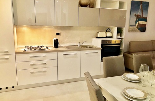 Tropea House | "MOTTOLA APARTMENT" GROUND FLOOR VILLA WITH TERRACE AT 200 MT FROM THE SEA