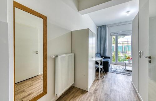 Bondy Apartment | Moulin à Vent A01 - Studio à 200m du canal