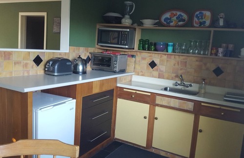 Mount Maunganui House | Mount Beach Surf Bach
