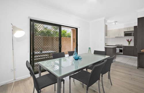Coogee Apartment | MOUNT - Interior Designed, 5 Mins to Coogee Beach