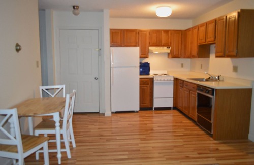 Lincoln Condo | Mountain getaway 1bedroom 1 Mile from Loon Mt