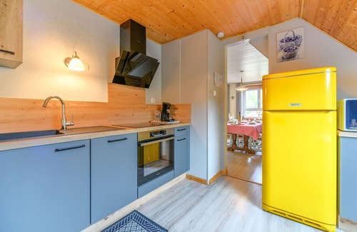 Freland Apartment | Mountain Gîte – Vosges Alsaciennes with Mountain View, Shared Terrace and Wi-Fi