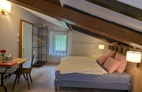 Ventron Bed & Breakfast | Mountain guest rooms near trails