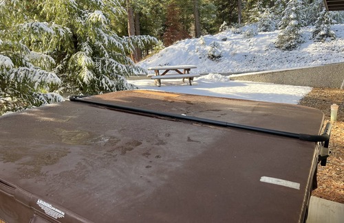 Wenatchee Apartment | Mountain hideaway, minutes from Mission Ridge Ski and Board Resort