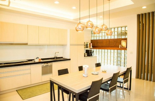 Xinhua House | Mountain Homestay 6-8人包棟民宿