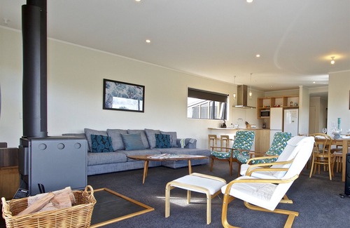 Ohakune Cottage | Mountain Revival - Ohakune Holiday Home