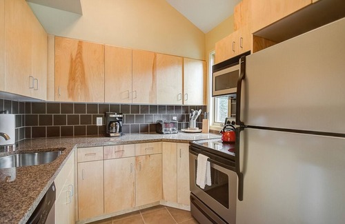 Salt Lake Mountain Resorts Apartment | Mountain Summit Getaway - within minutes of Alta and Snowbird