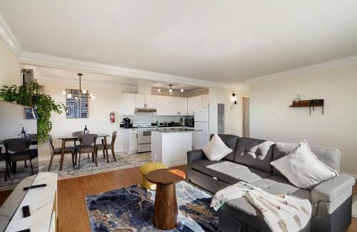 Pacifica Apartment | Mountain View 2BR Retreat with Private Deck