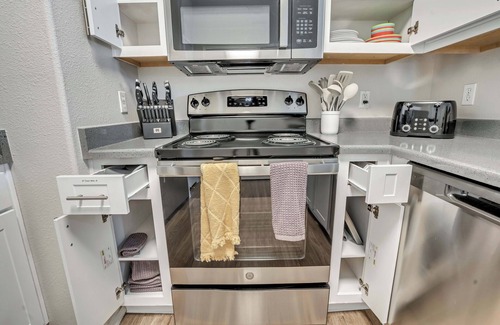 Clearfield Apartment | Mountain View by Cloud Dream Homes