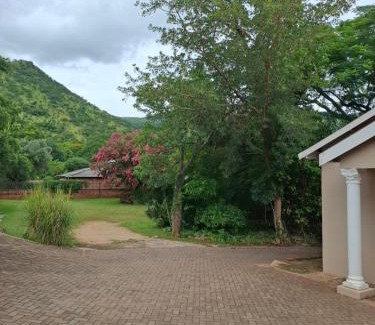 Umjindi House | Mountain View Cottage