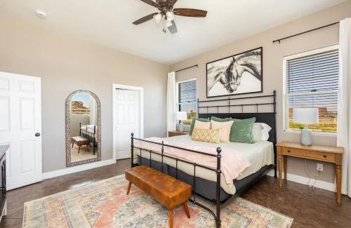 Flagstaff House | Mountain View Country Farmhouse