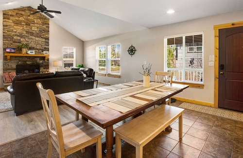 Ronald Condo | Mountain-view home with foosball table, deck, paid-access pool &hot tub