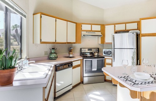 Borrego Springs House | Mountain-View Patio: Borrego Springs Townhome!