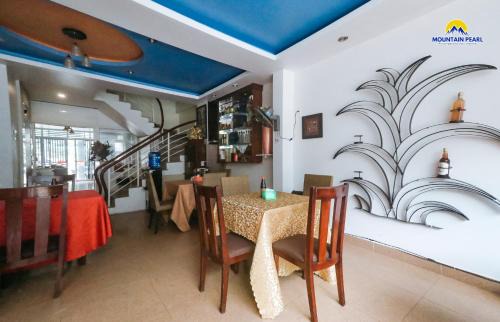 Cat Hai Hotel | mountainperl hotel 2