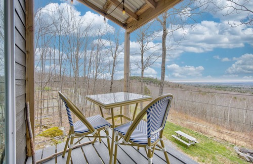 Liberty Cabin | Mountainside Cabin" Bigfoot Retreat"