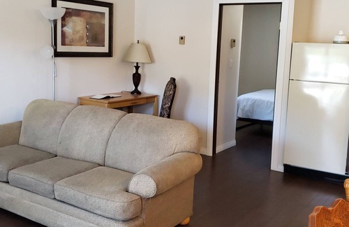 Blarchmont Apartment | ☆ MOUNTAINSIDE COMFORT ☆☆ 5 Min to Golf & Ski