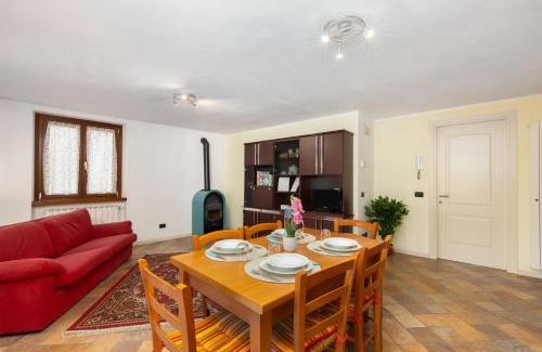 Vilminore di Scalve Apartment | MountainView Home - 5min from Ski Area & Trails