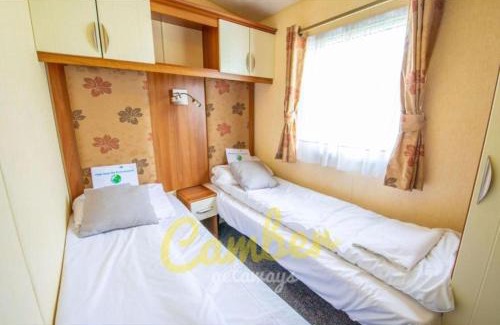 Camber Resort | MP503 - Camber Sands Holiday Park - Sleeps 8 - Large Gated Decking - Amazing views