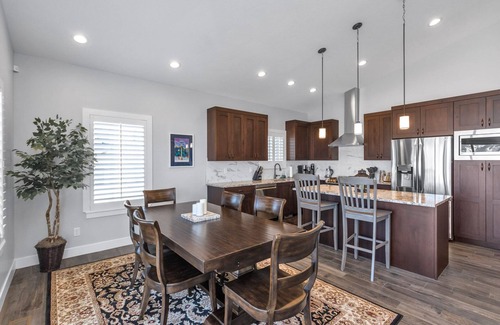 Wolf Creek House | MS 4 | Luxury & Outdoor Adventure
