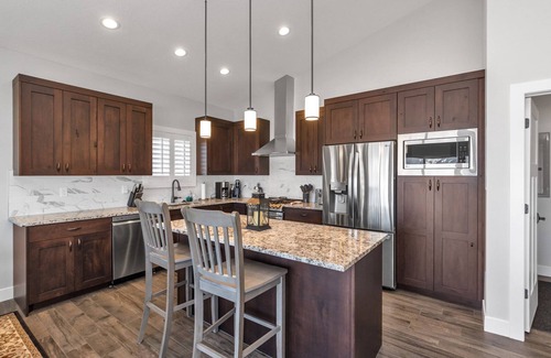 Wolf Creek House | MS 4 | Luxury & Outdoor Adventure