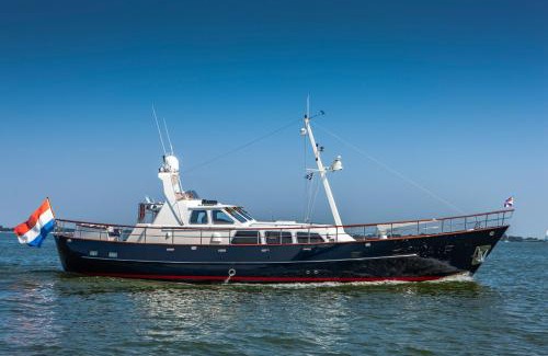 Bruinisse Boat Rental | MSBULL