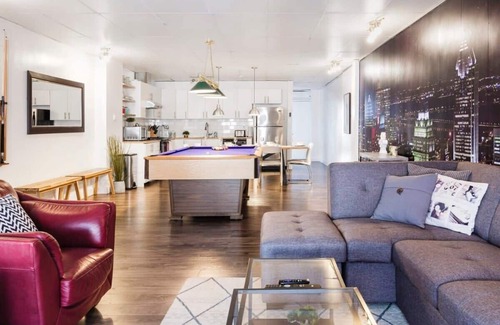 Plateau Mont Royal Apartment | MTLVR #09 | Stay-Dream-Explore, 5 beds, Plateau