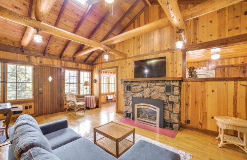 Cascade-Chipita Park House | Mtn-View Cascade Cabin Near Garden of the Gods!